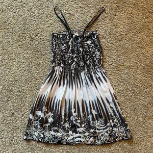 Girls dress sz S